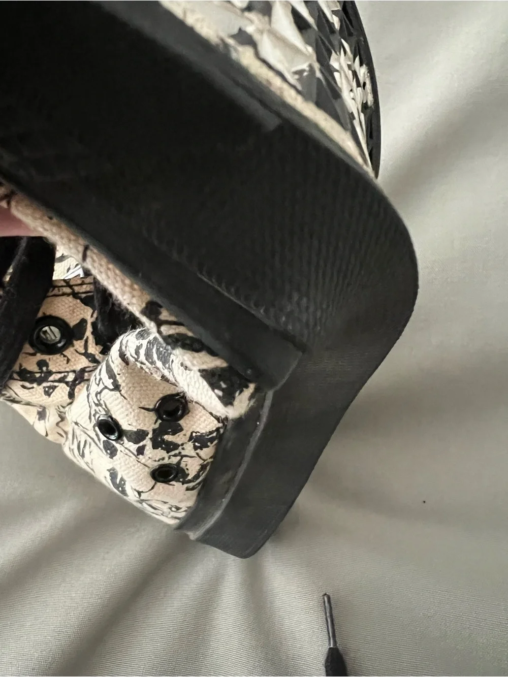 Vision Street Wear Punkskull High-Top Canvas Sneakers 1986 - size 10